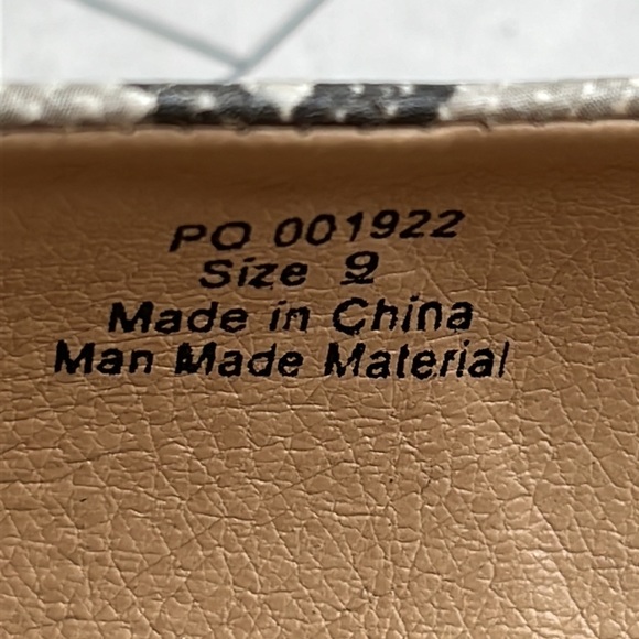 NWT Journee Collection Womens Snake Print Faux Leather SlipOn Flat Moana Shoe 9M - Picture 7 of 8